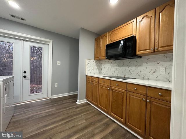 1411 MERCER RD, Haymarket, VA 20169