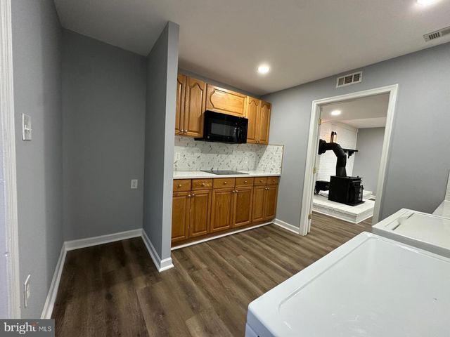 1411 MERCER RD, Haymarket, VA 20169