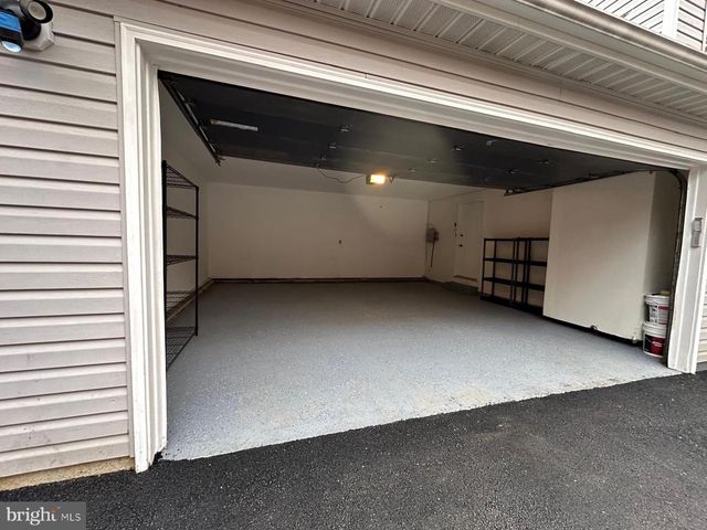 1411 MERCER RD, Haymarket, VA 20169