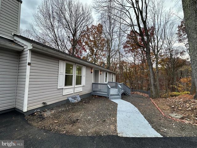 1411 MERCER RD, Haymarket, VA 20169