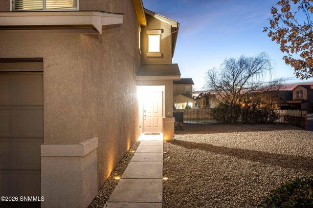 2155 Tor Lane, Las Cruces, NM 88005
