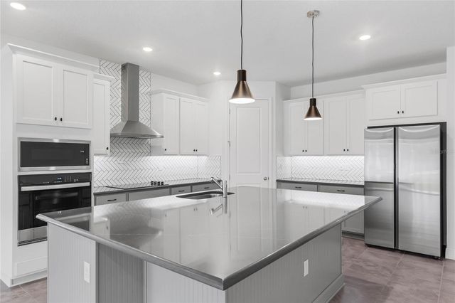 4518 LIONS GATE AVENUE, Clermont, FL 34711