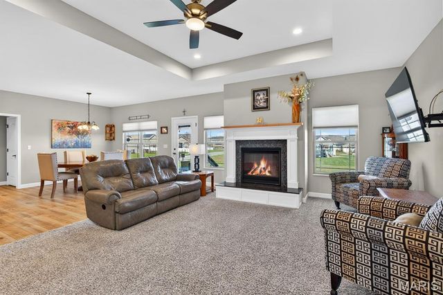 1300 Renwick Way Court, O'fallon, IL 62269