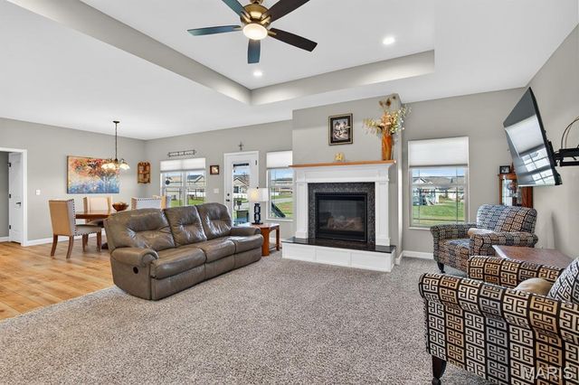 1300 Renwick Way Court, O'fallon, IL 62269