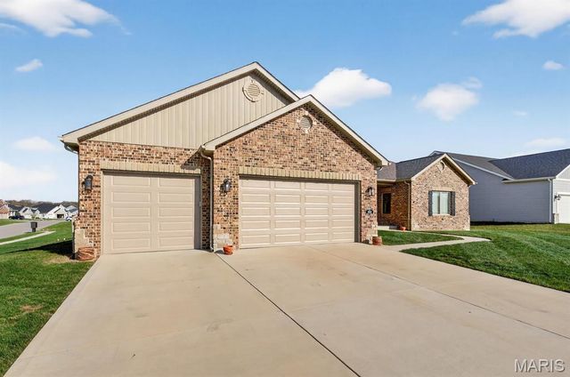 1300 Renwick Way Court, O'fallon, IL 62269