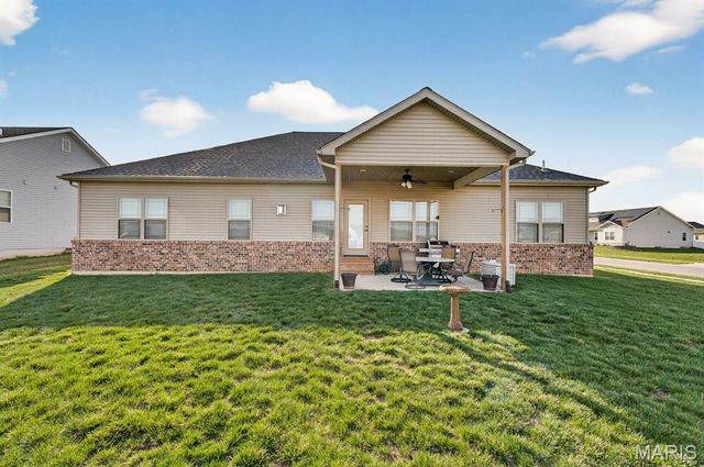 1300 Renwick Way Court, O'fallon, IL 62269