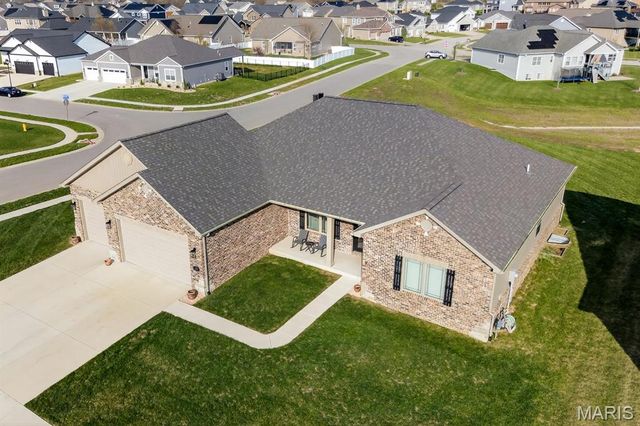 1300 Renwick Way Court, O'fallon, IL 62269