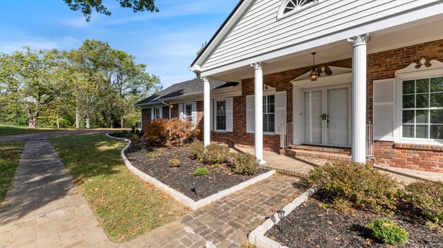 575 Joyce Cir, Lewisburg, TN 37091