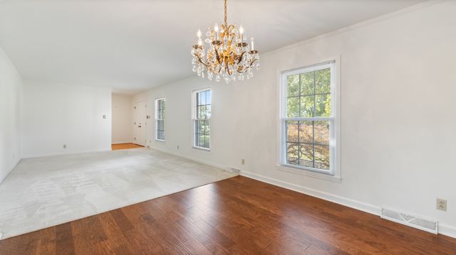 575 Joyce Cir, Lewisburg, TN 37091