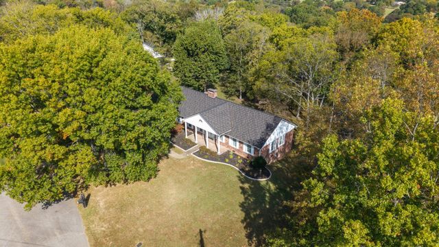 575 Joyce Cir, Lewisburg, TN 37091