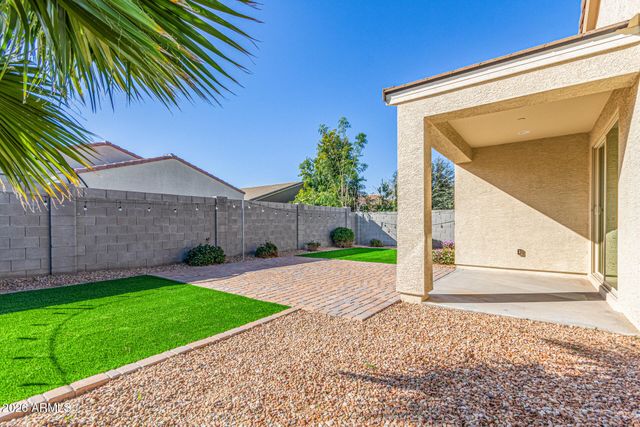 547 W Panola Drive, San Tan Valley, AZ 85140