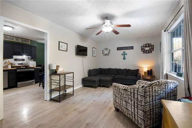 988 Davenport Road, Dalton, GA 30721