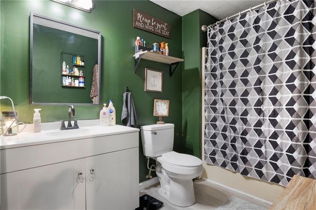 988 Davenport Road, Dalton, GA 30721
