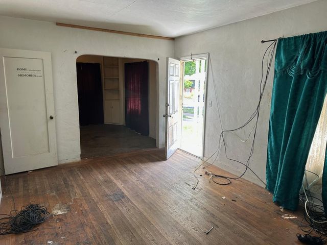 1616 Vermont Ave, West Sacramento, CA 95691