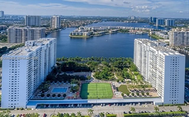 2801 NE 183rd St 508W, Aventura, FL 33160