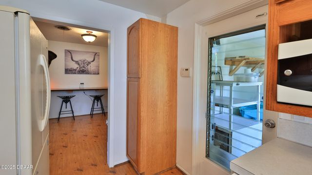 11 Swan Avenue, New Smyrna Beach, FL 32168