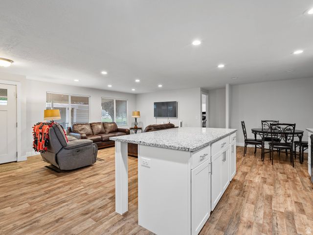 779 W MONTE BELLA, Taylorsville, UT 84123