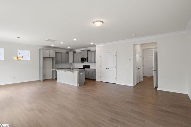 409 Metz Drive, Greenville, SC 29611