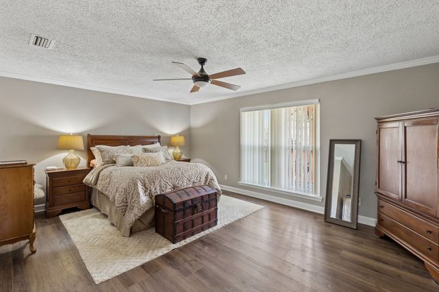 1310 Briar Hollow Lane, Garland, TX 75043