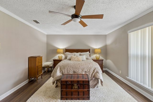 1310 Briar Hollow Lane, Garland, TX 75043
