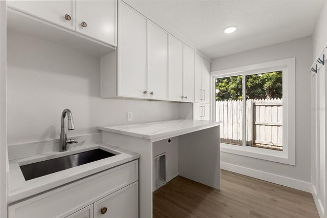 10088 PARADISE BOULEVARD, Treasure Island, FL 33706