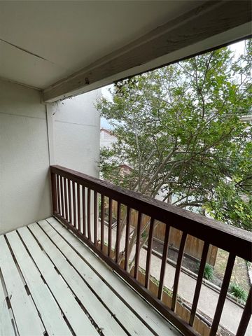 3909 Tanglewilde Street 3909, Houston, TX 77063