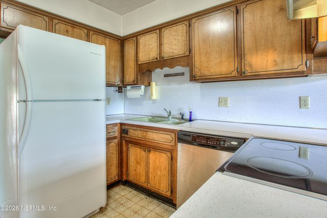 60 DOLPHIN Boulevard E, Ponte Vedra Beach, FL 32082