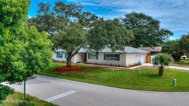 60 DOLPHIN Boulevard E, Ponte Vedra Beach, FL 32082