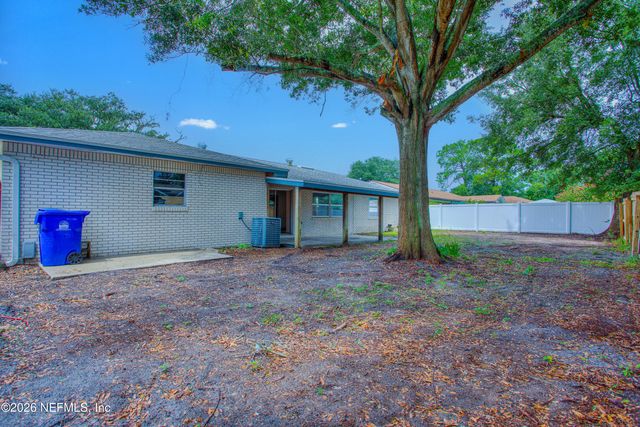60 DOLPHIN Boulevard E, Ponte Vedra Beach, FL 32082