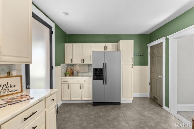 4228 Schiller Place, St Louis, MO 63116