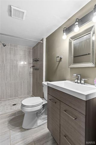 4228 Schiller Place, St Louis, MO 63116