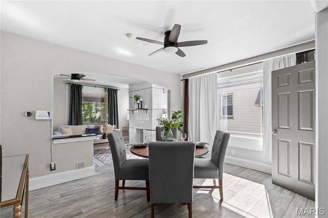 4228 Schiller Place, St Louis, MO 63116
