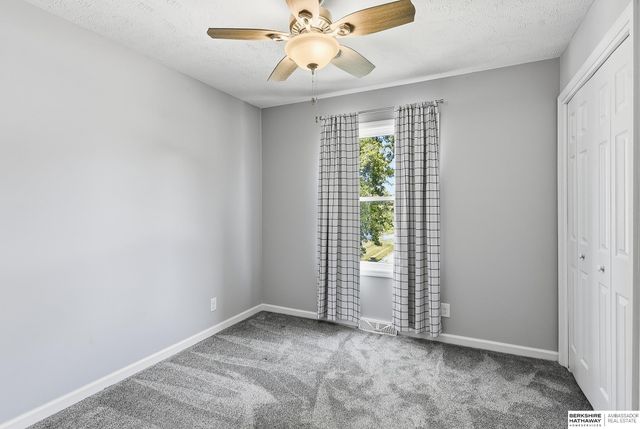 11005 Sahler Street, Omaha, NE 68164