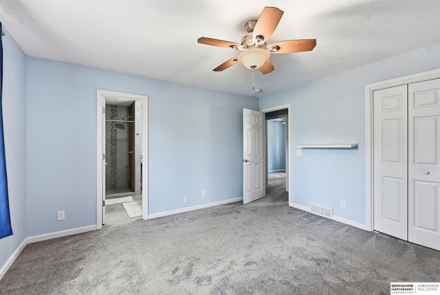 11005 Sahler Street, Omaha, NE 68164