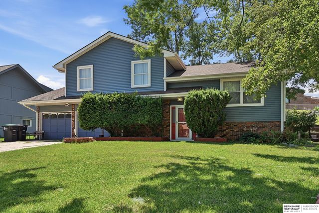 11005 Sahler Street, Omaha, NE 68164