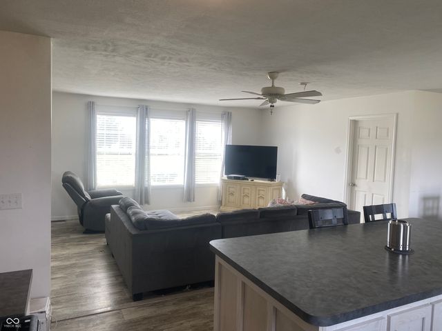 11946 E 79th Street, Indianapolis, IN 46236