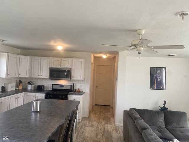 11946 E 79th Street, Indianapolis, IN 46236