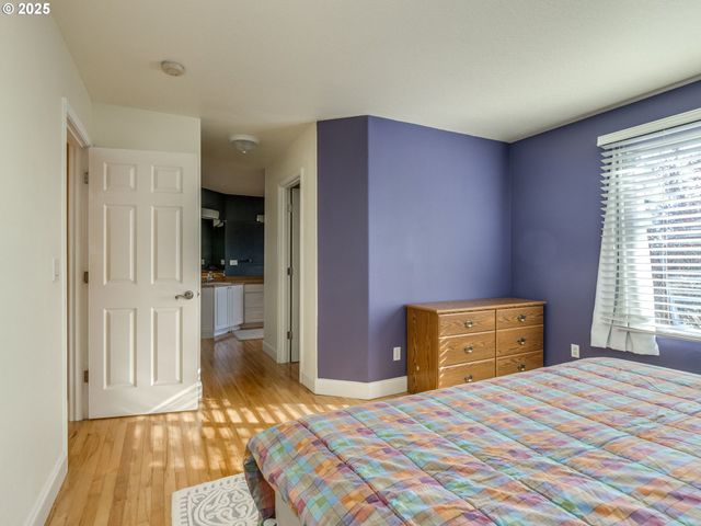 15446 Se HONEYSUCKLE Way, Clackamas, OR 97015