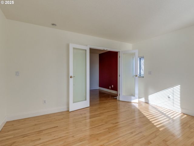 15446 Se HONEYSUCKLE Way, Clackamas, OR 97015