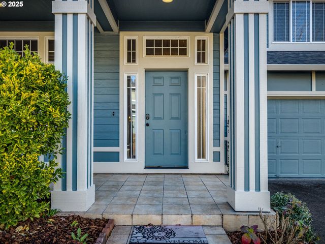 15446 Se HONEYSUCKLE Way, Clackamas, OR 97015