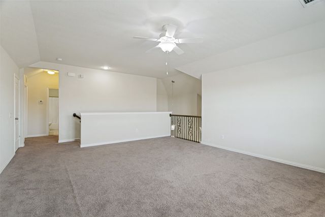 211 Copper Canyon Drive, Lewisville, TX 75067