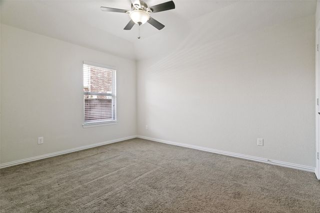 211 Copper Canyon Drive, Lewisville, TX 75067