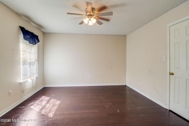 11944 Summerhaven Circle, Gulfport, MS 39503