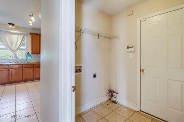 11944 Summerhaven Circle, Gulfport, MS 39503