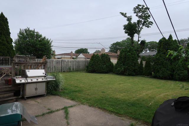 13517 Yvonne Drive, Warren, MI 48088