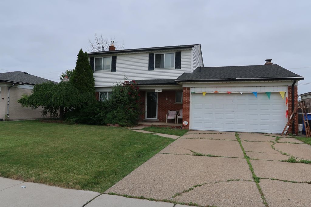 13517 Yvonne Drive, Warren, MI 48088