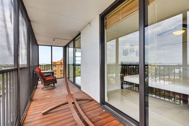 2500 NE 135TH Street C1011, North Miami, FL 33181