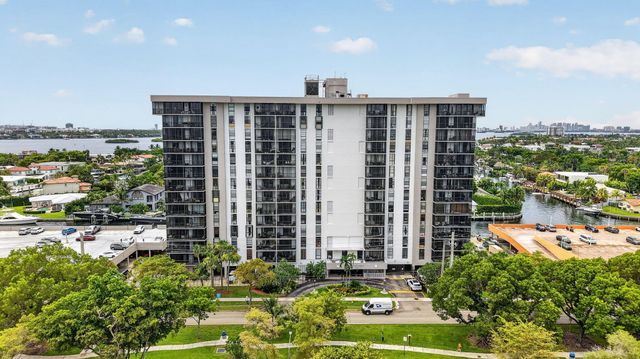 2500 NE 135TH Street C1011, North Miami, FL 33181