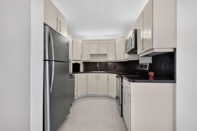2500 NE 135TH Street C1011, North Miami, FL 33181