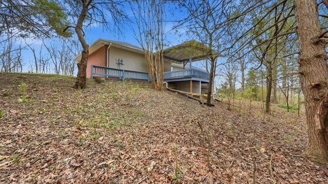 2520 Sullins Road, Athens, TN 37303